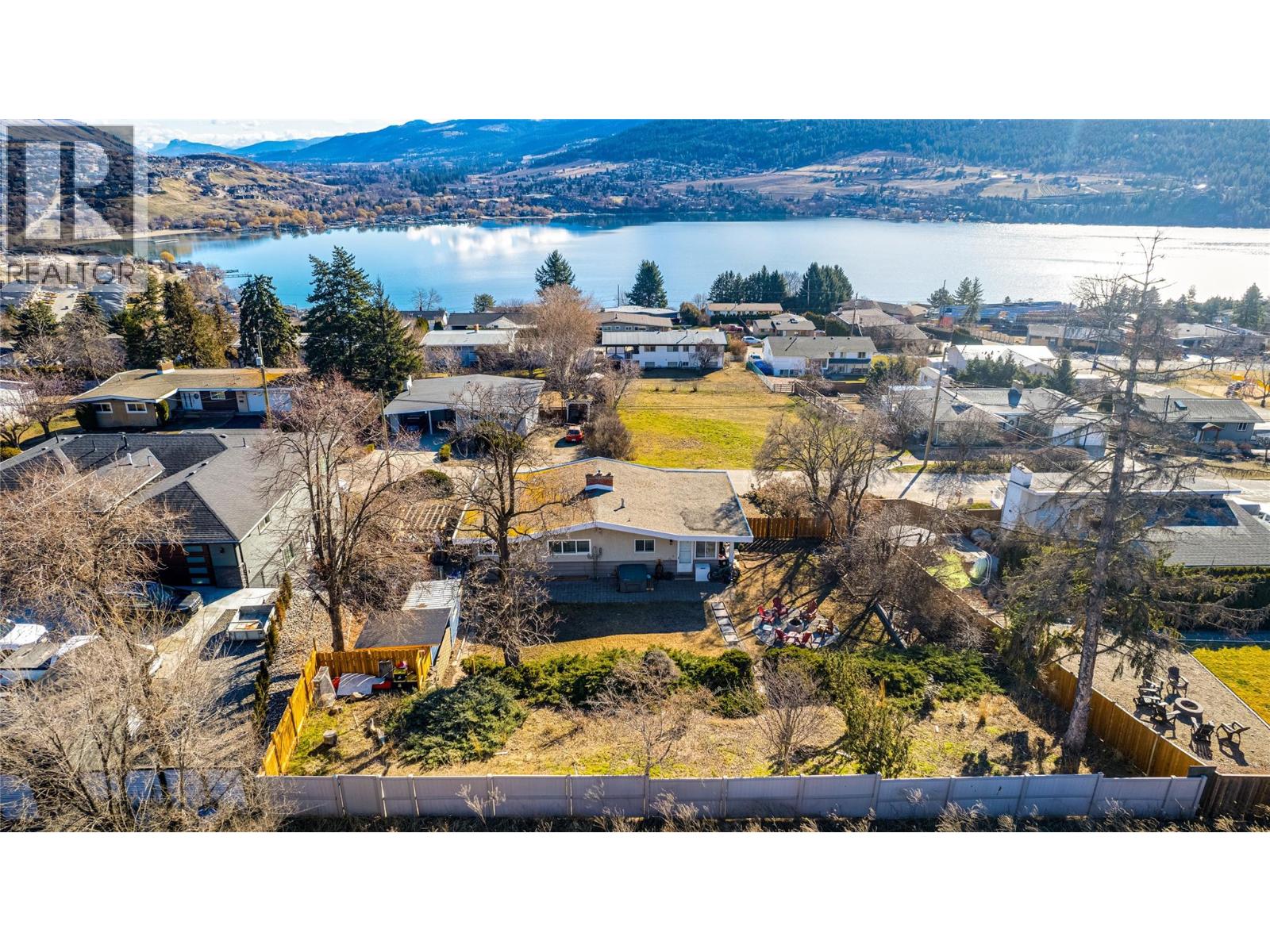 8700 Lakeview Drive, Coldstream, British Columbia  V1B 1W3 - Photo 3 - 10376805