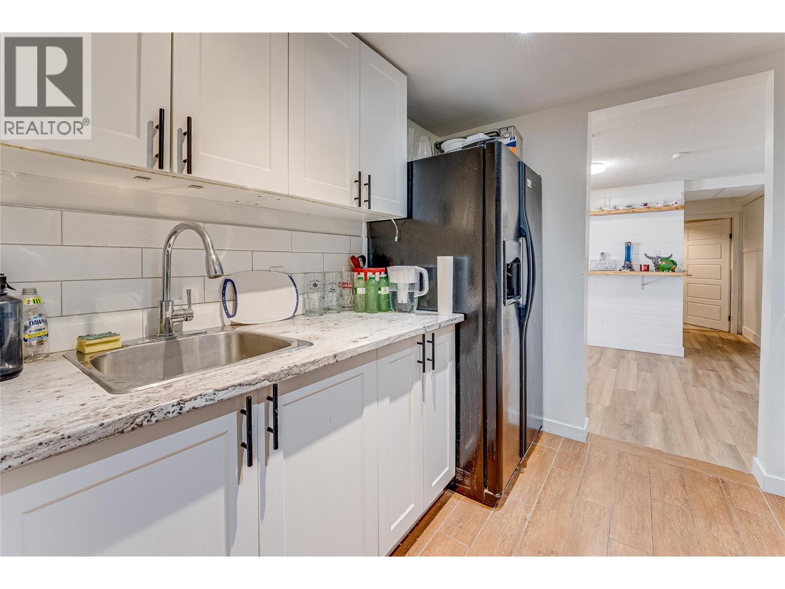 8700 Lakeview Drive, Coldstream, British Columbia  V1B 1W3 - Photo 31 - 10376805