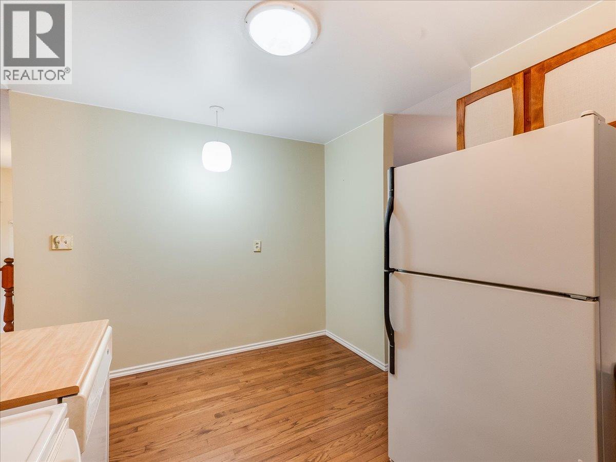 2242 11th Avenue, Castlegar, British Columbia  V1N 3A6 - Photo 15 - 10376492