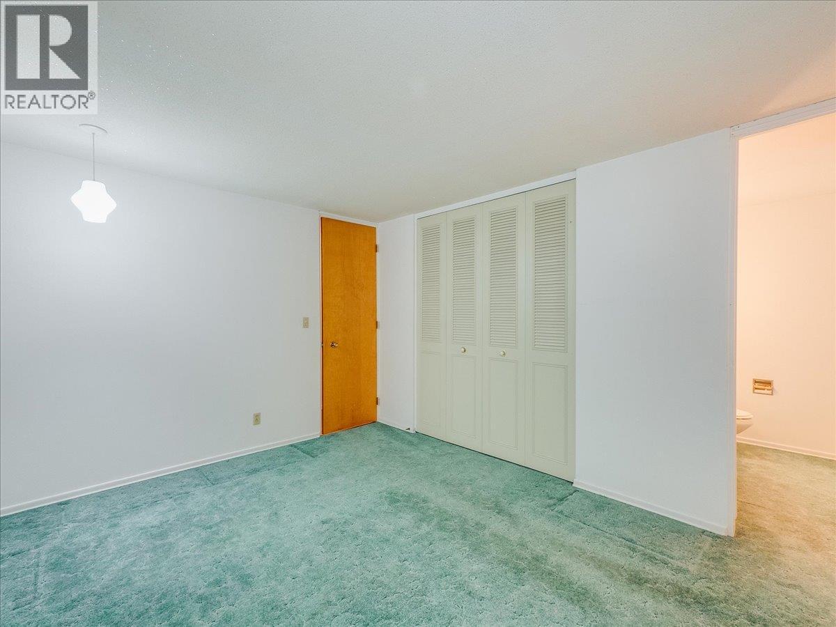 2242 11th Avenue, Castlegar, British Columbia  V1N 3A6 - Photo 22 - 10376492