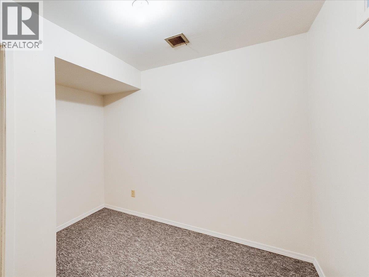 2242 11th Avenue, Castlegar, British Columbia  V1N 3A6 - Photo 41 - 10376492