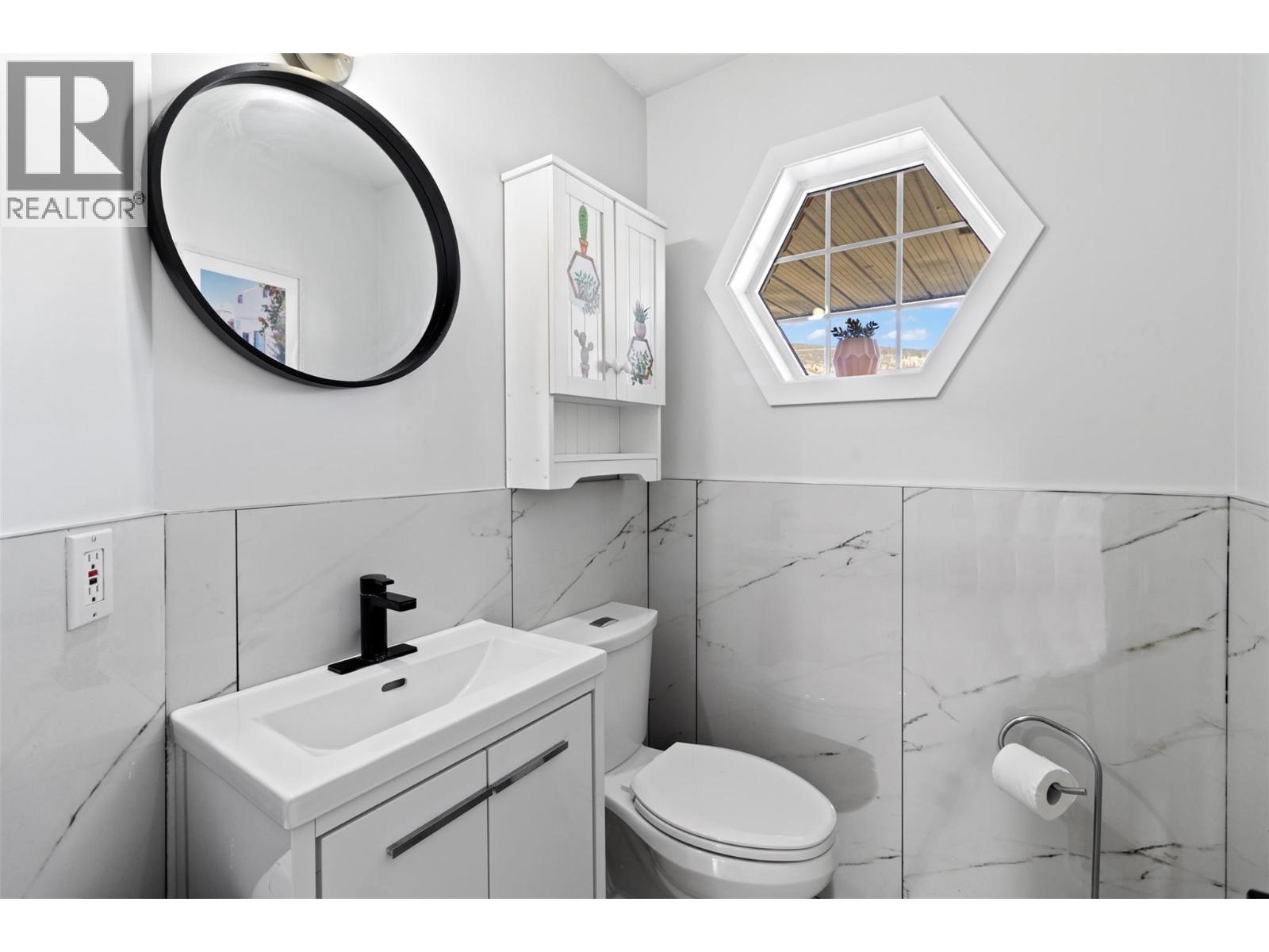 2134 Blackwell Avenue, Merritt, British Columbia  V1K 1J8 - Photo 18 - 10374463