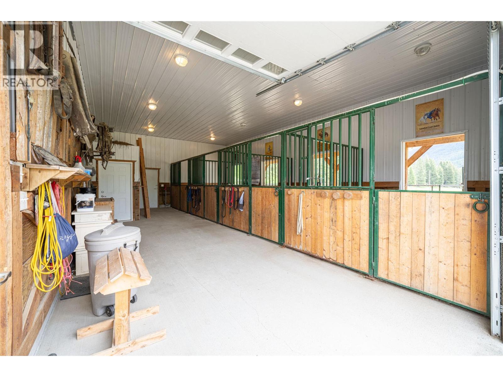 705 Creighton Valley Road, Lumby, British Columbia  V0E 2G1 - Photo 16 - 10377038