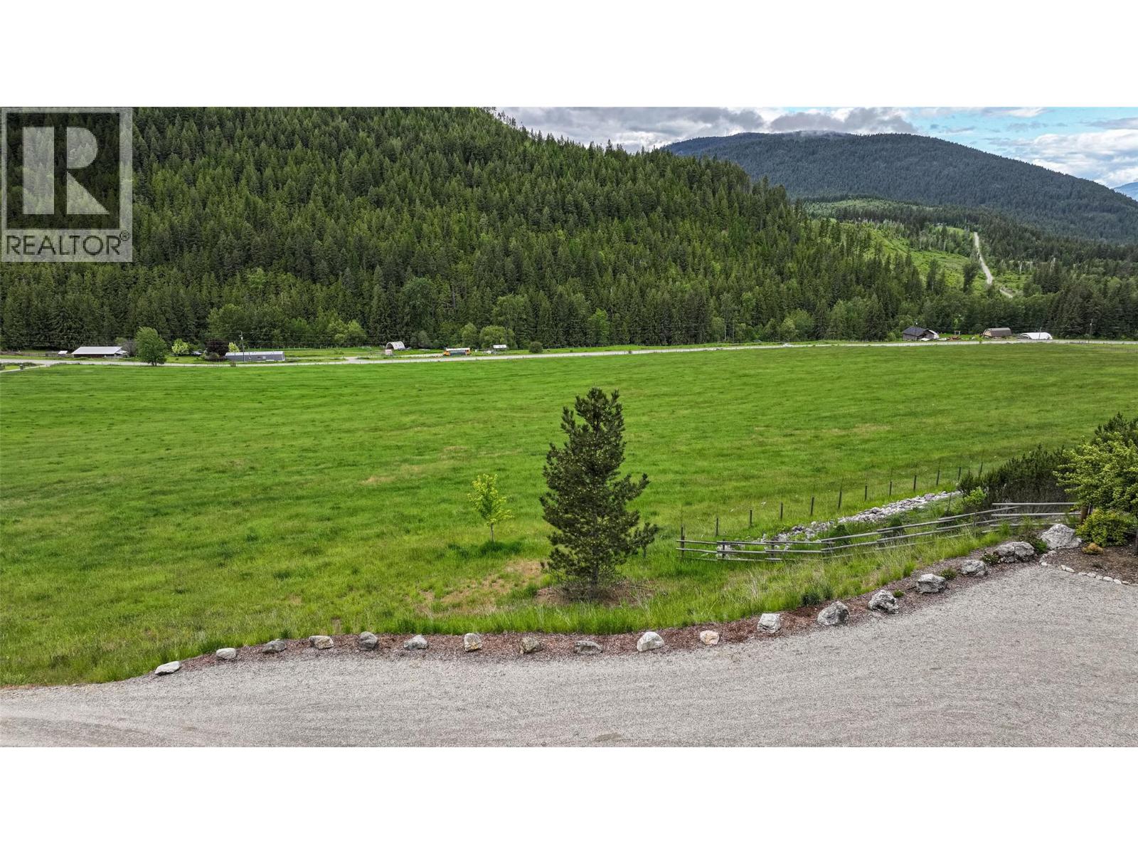 705 Creighton Valley Road, Lumby, British Columbia  V0E 2G1 - Photo 20 - 10377038