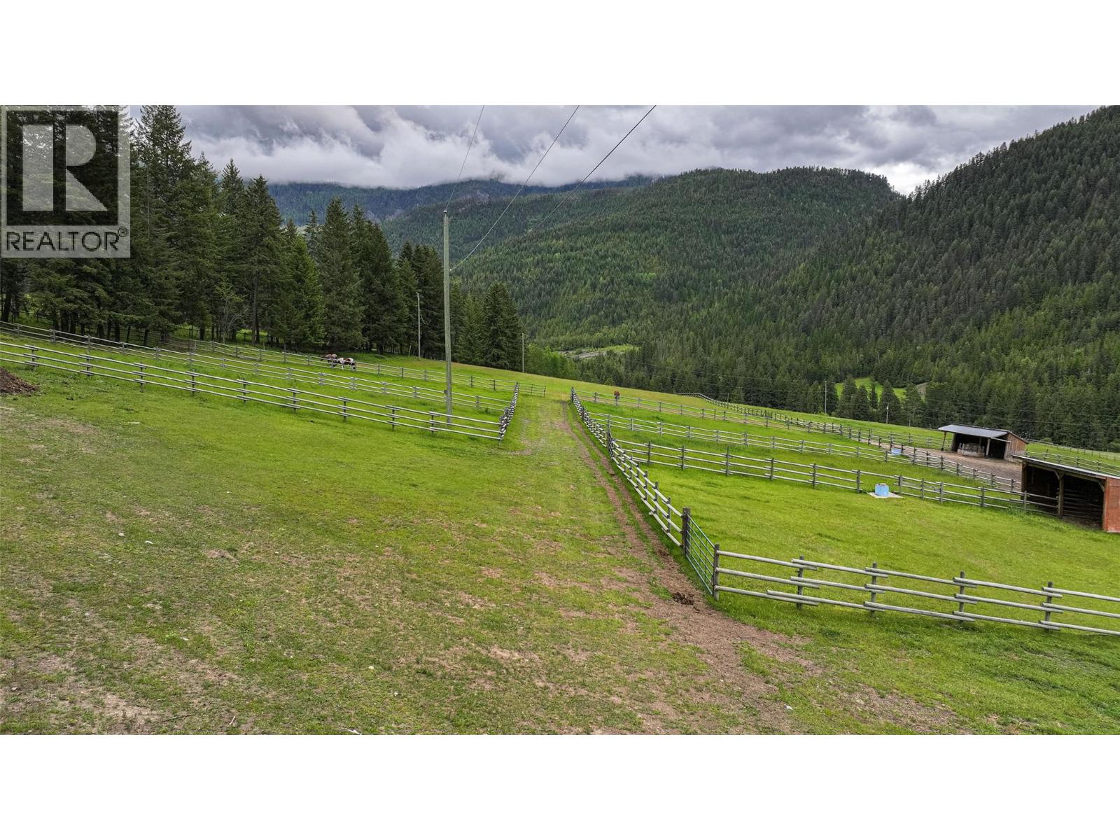 705 Creighton Valley Road, Lumby, British Columbia  V0E 2G1 - Photo 22 - 10377038