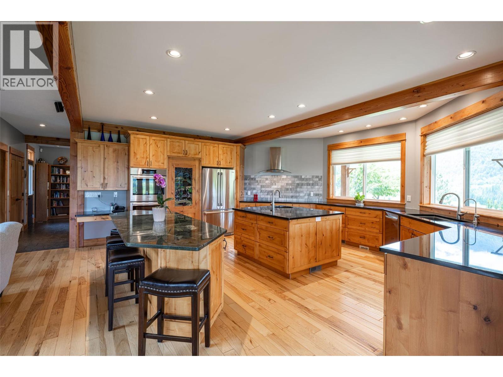 705 Creighton Valley Road, Lumby, British Columbia  V0E 2G1 - Photo 34 - 10377038