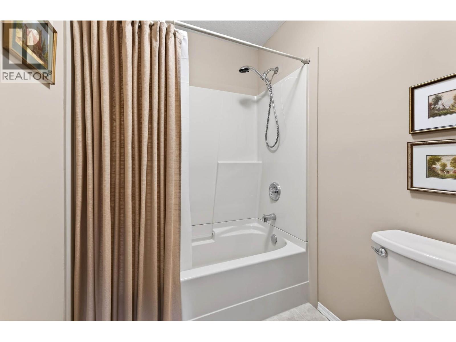 1750 Pacific Way Unit# 16, Kamloops, British Columbia  V2E 2K8 - Photo 27 - 10376925