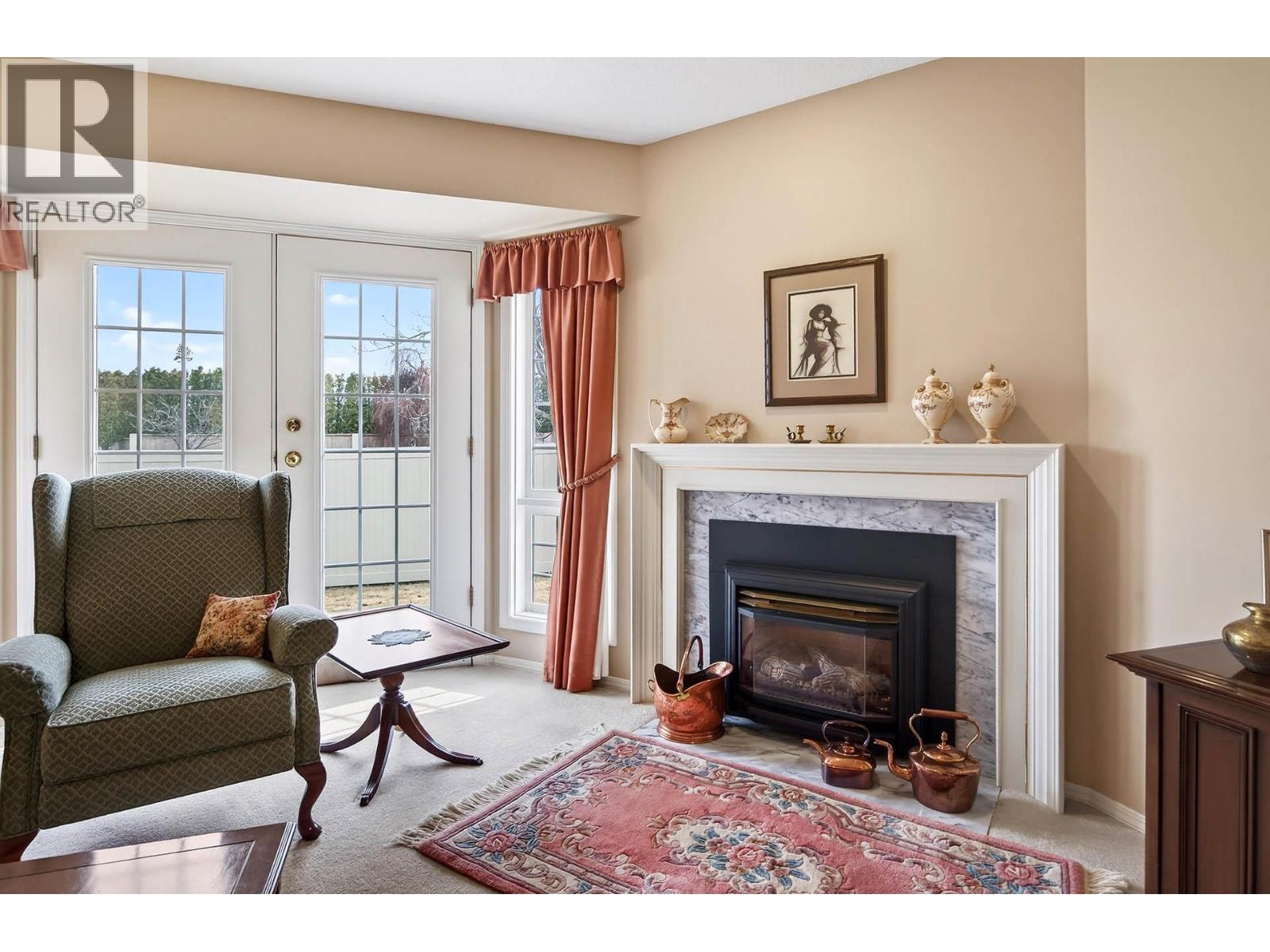 1750 Pacific Way Unit# 16, Kamloops, British Columbia  V2E 2K8 - Photo 8 - 10376925