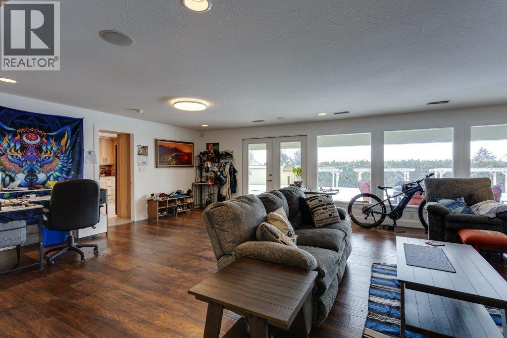 1769 Broadview Avenue, Kelowna, British Columbia  v1Y 4G3 - Photo 33 - 10376715