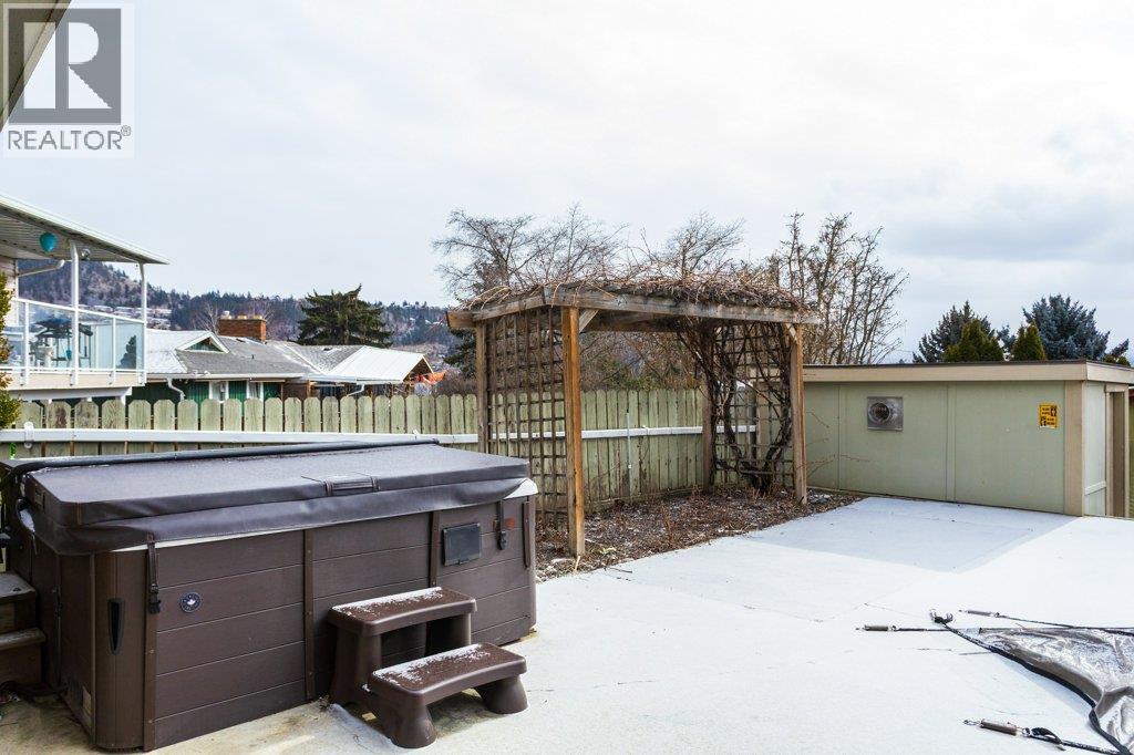 1769 Broadview Avenue, Kelowna, British Columbia  v1Y 4G3 - Photo 59 - 10376715