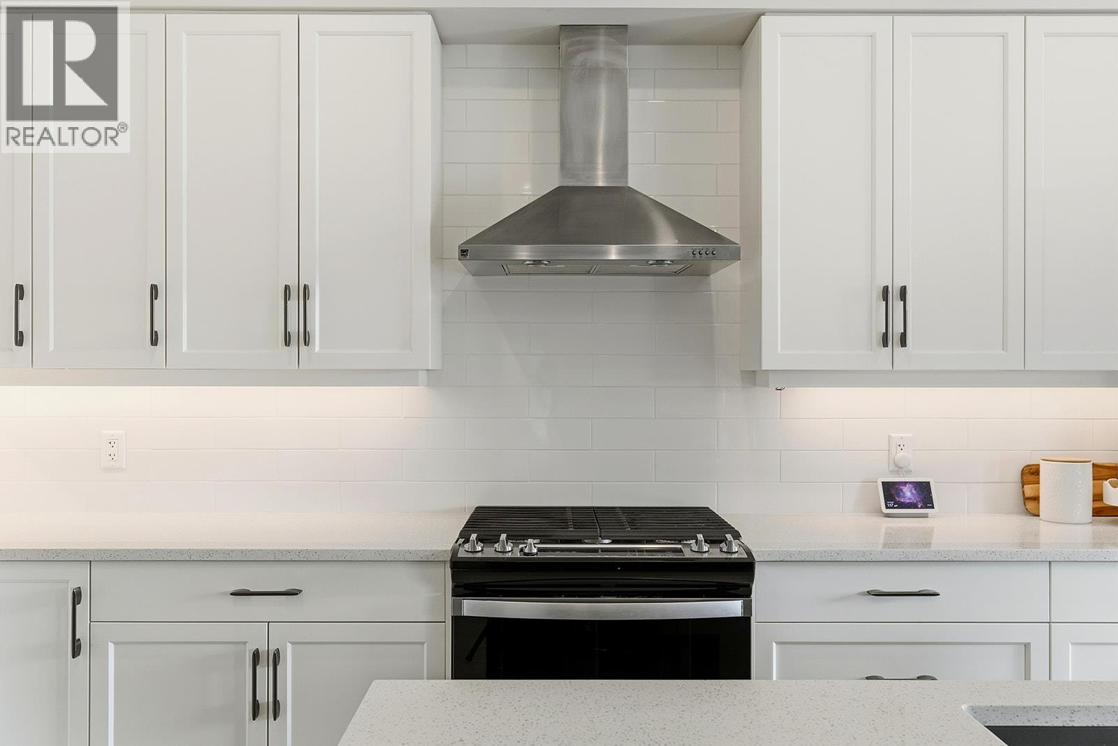 3350 Hawks Crescent, Westbank, British Columbia  V4T 0A7 - Photo 12 - 10376866