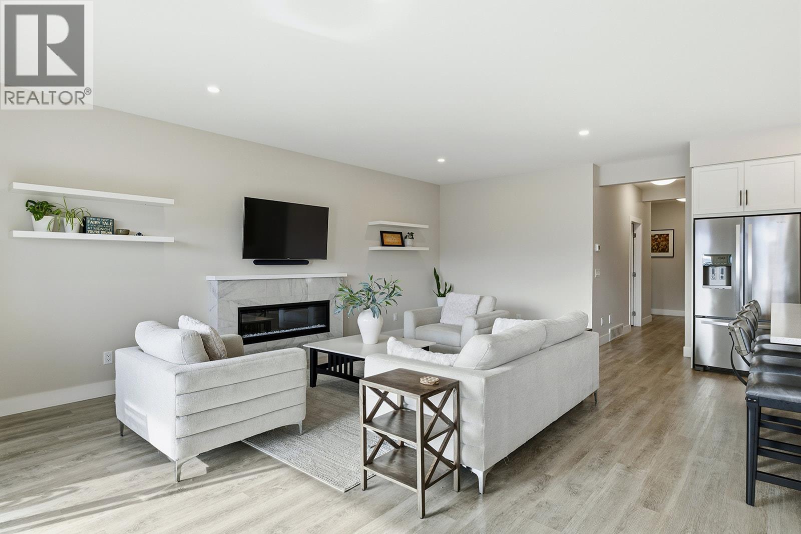 3350 Hawks Crescent, Westbank, British Columbia  V4T 0A7 - Photo 6 - 10376866