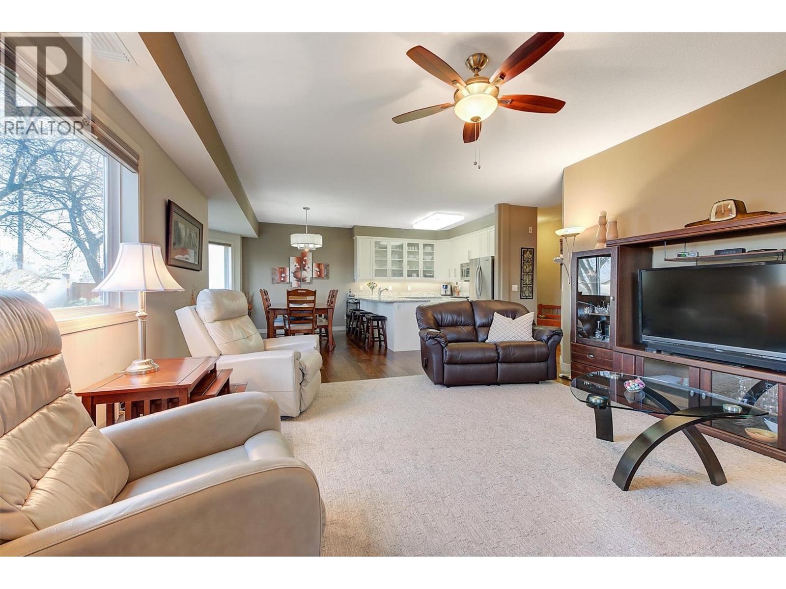 2300 Benvoulin Road Unit# 102, Kelowna, British Columbia  V1W 2C6 - Photo 1 - 10376654