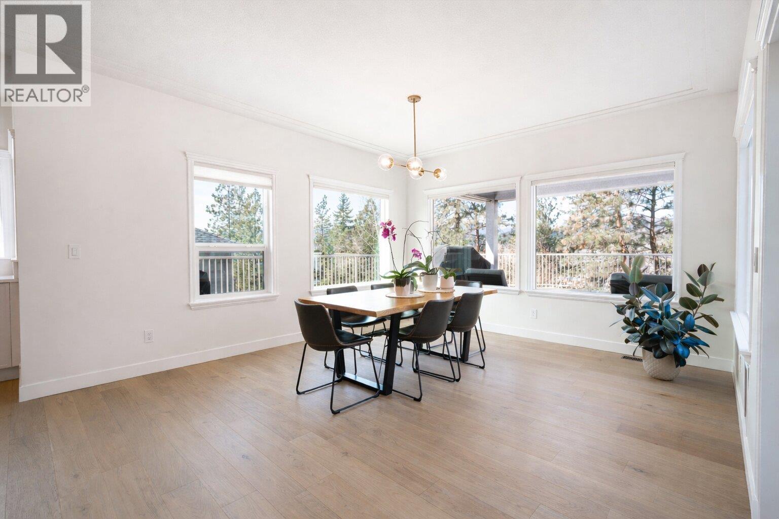 2102 Lillooet Court, Kelowna, British Columbia  V1V 1Y2 - Photo 10 - 10374633