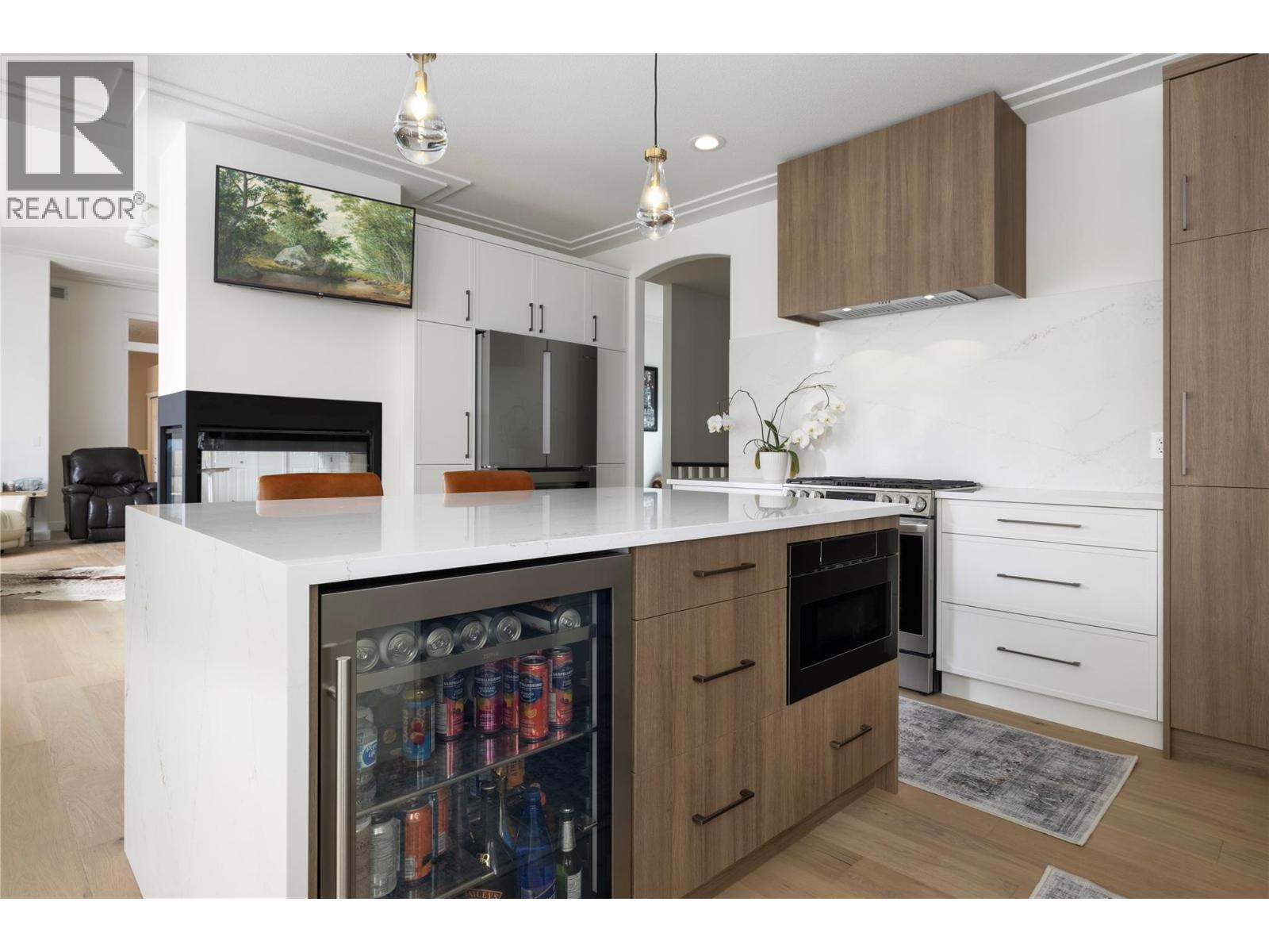 2102 Lillooet Court, Kelowna, British Columbia  V1V 1Y2 - Photo 11 - 10374633