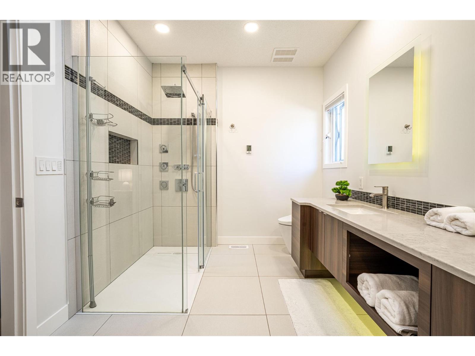 2102 Lillooet Court, Kelowna, British Columbia  V1V 1Y2 - Photo 23 - 10374633