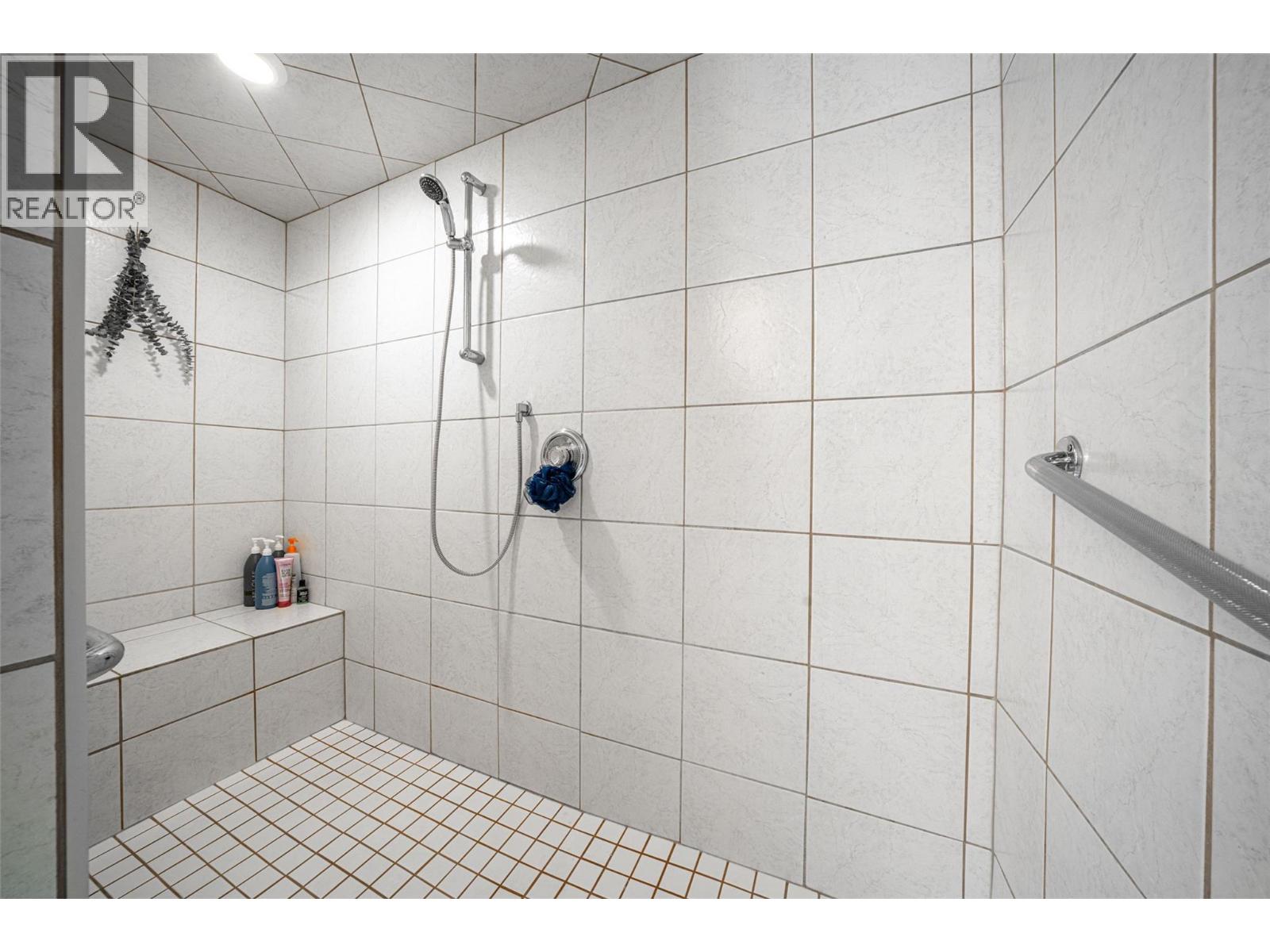 2102 Lillooet Court, Kelowna, British Columbia  V1V 1Y2 - Photo 47 - 10374633