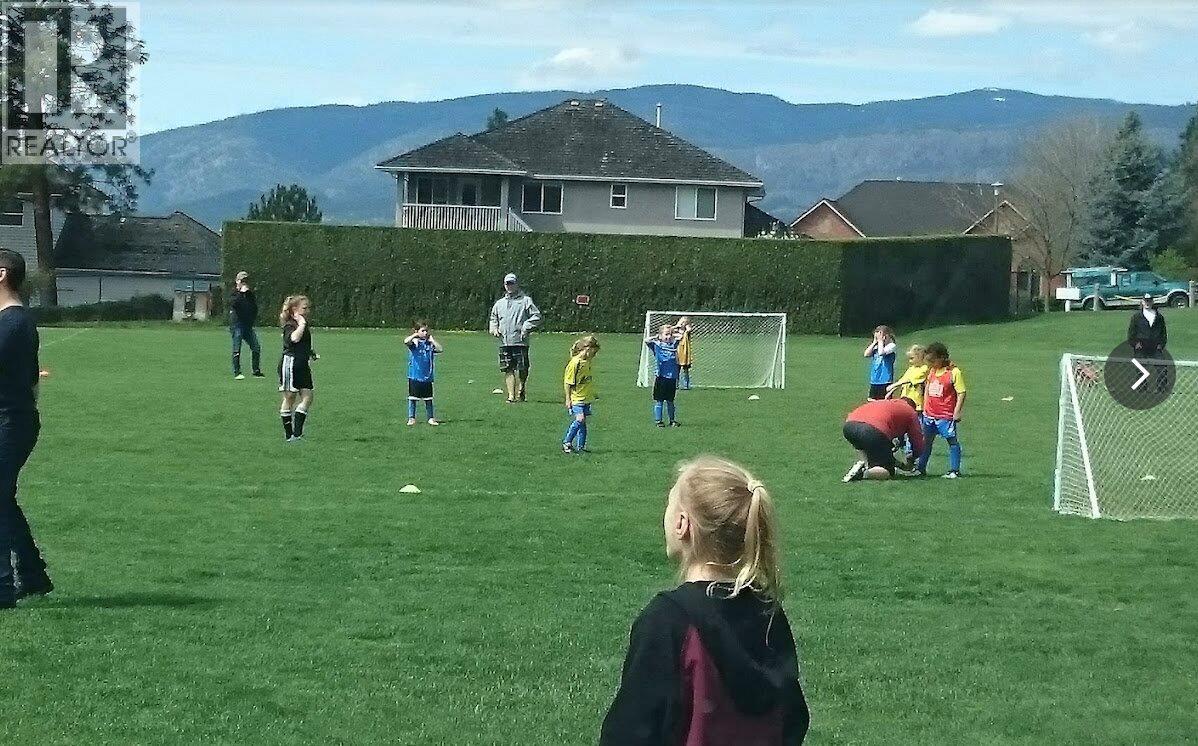 2102 Lillooet Court, Kelowna, British Columbia  V1V 1Y2 - Photo 56 - 10374633