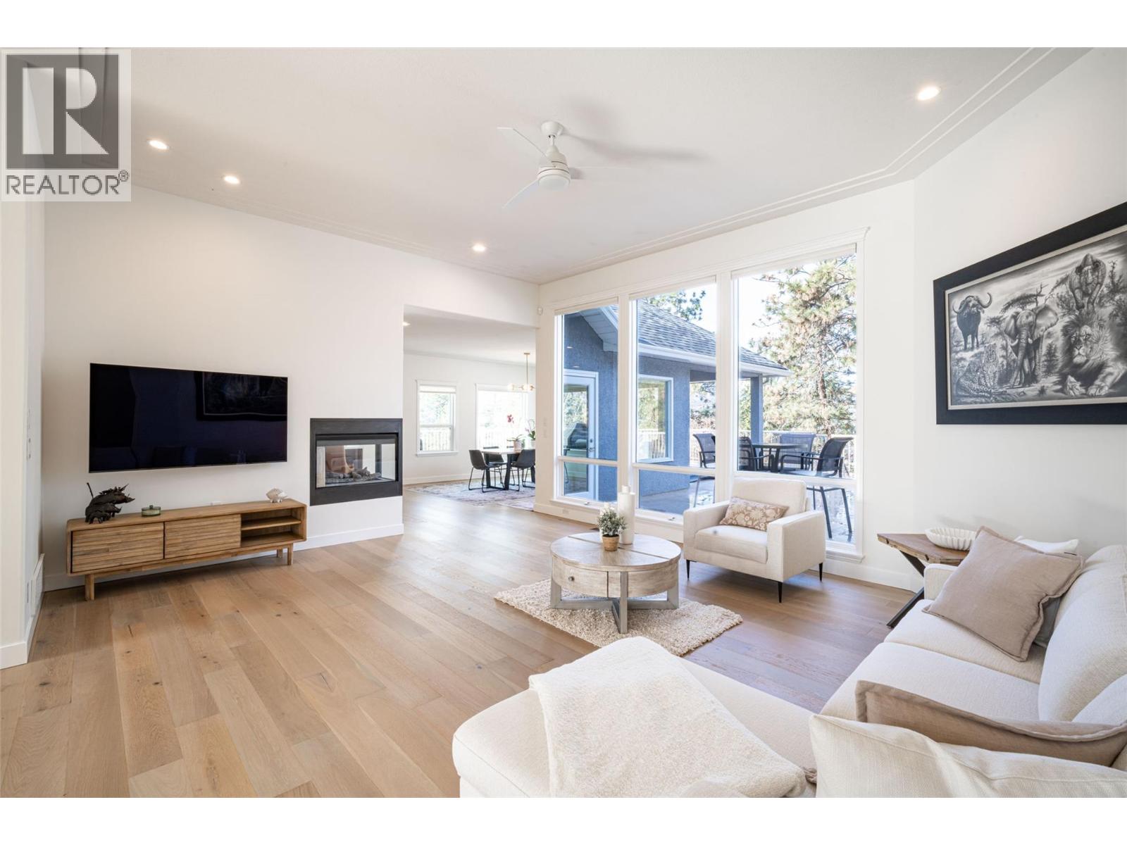 2102 Lillooet Court, Kelowna, British Columbia  V1V 1Y2 - Photo 6 - 10374633