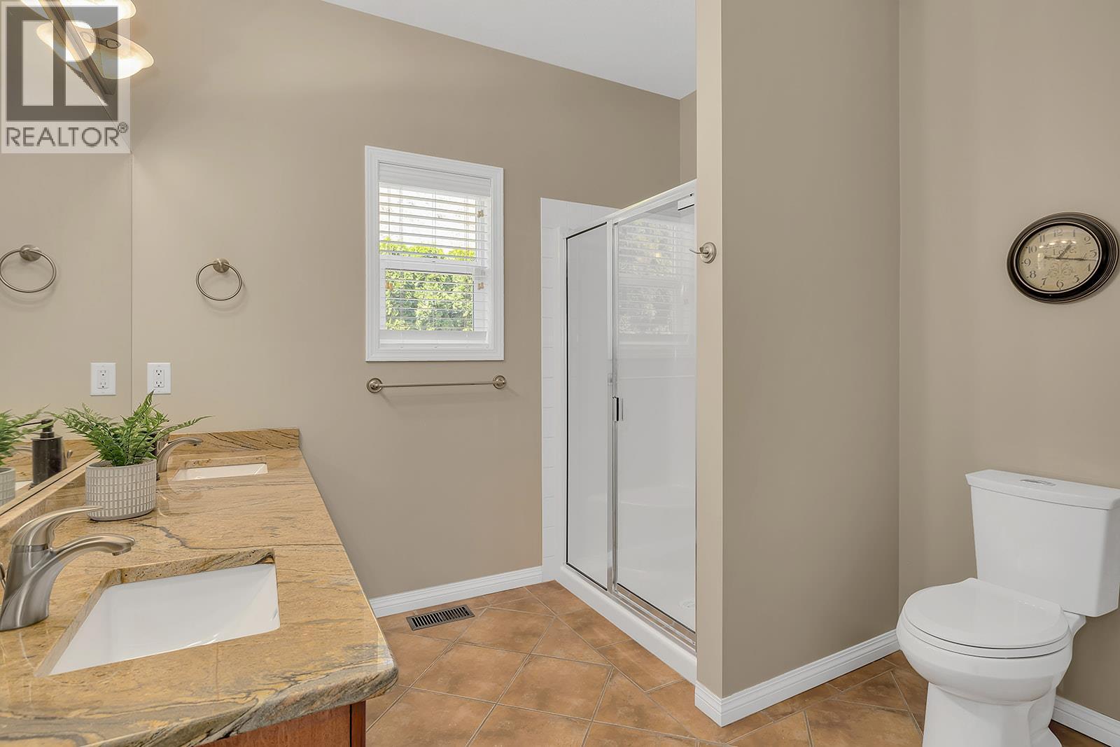 2040 Spyglass Way, West Kelowna, British Columbia  V1Z 3Z7 - Photo 28 - 10375981