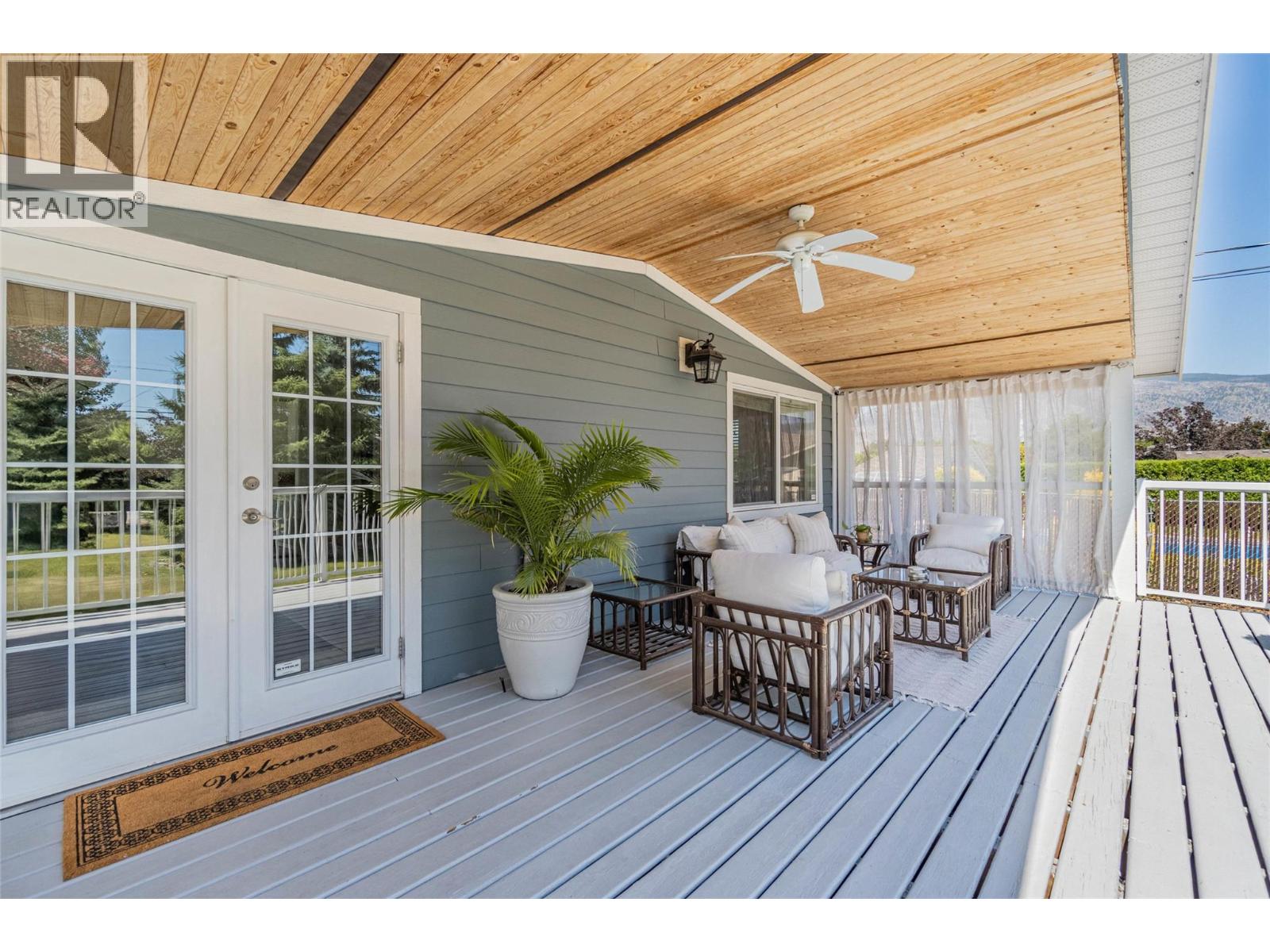 860 Fairview Road, Oliver, British Columbia  V0H 1T6 - Photo 1 - 10376585