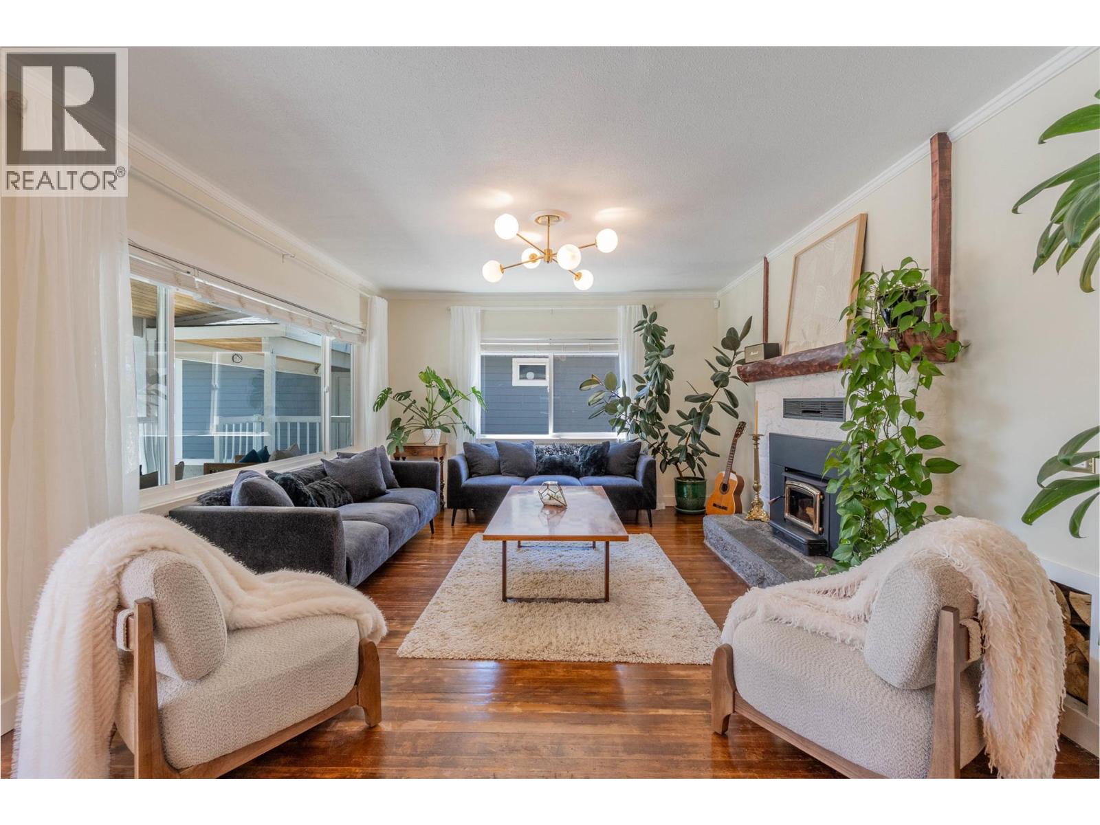 860 Fairview Road, Oliver, British Columbia  V0H 1T6 - Photo 10 - 10376585