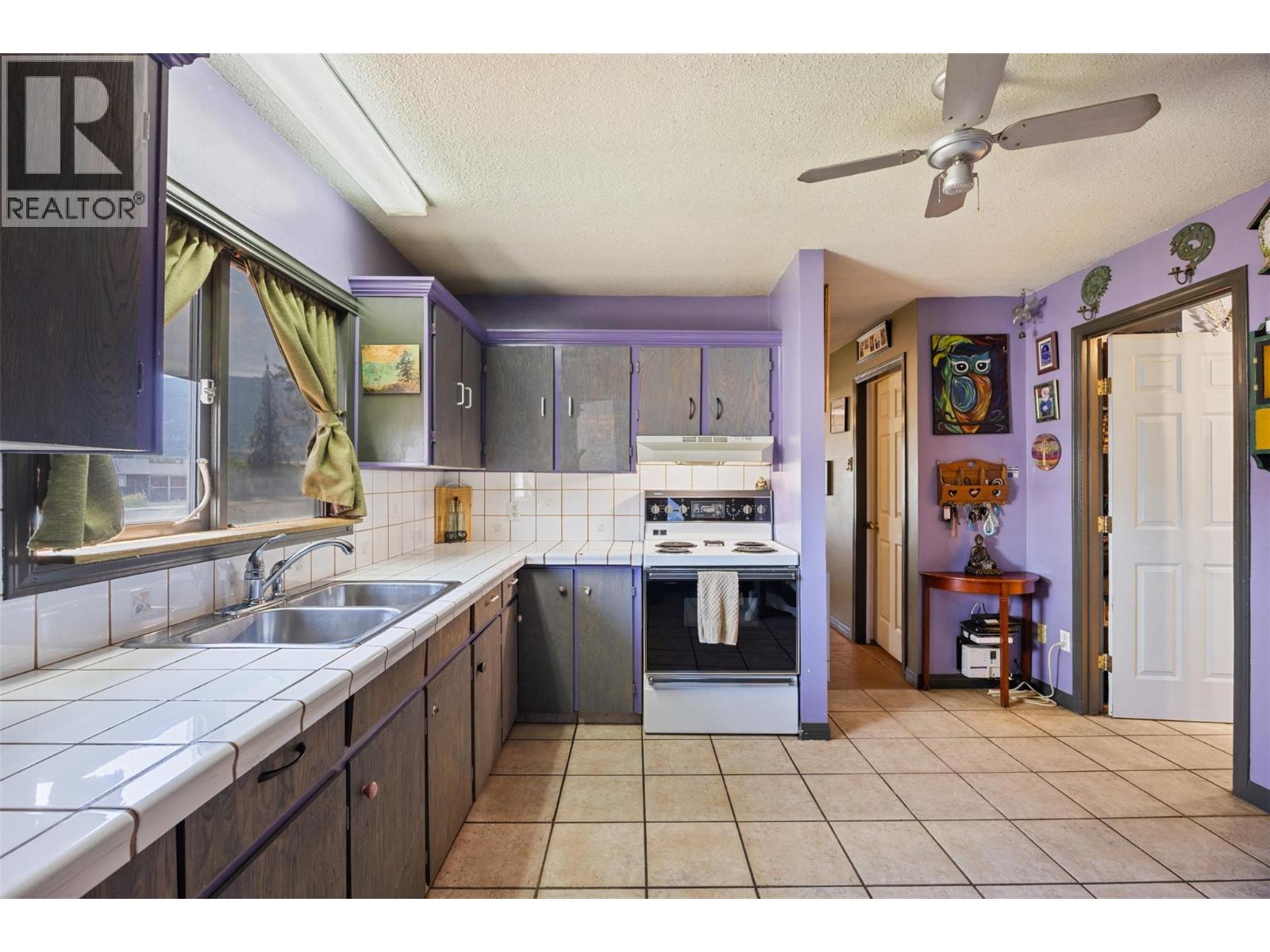 2287 Granite Avenue, Merritt, British Columbia  V1K 1B8 - Photo 15 - 10377106