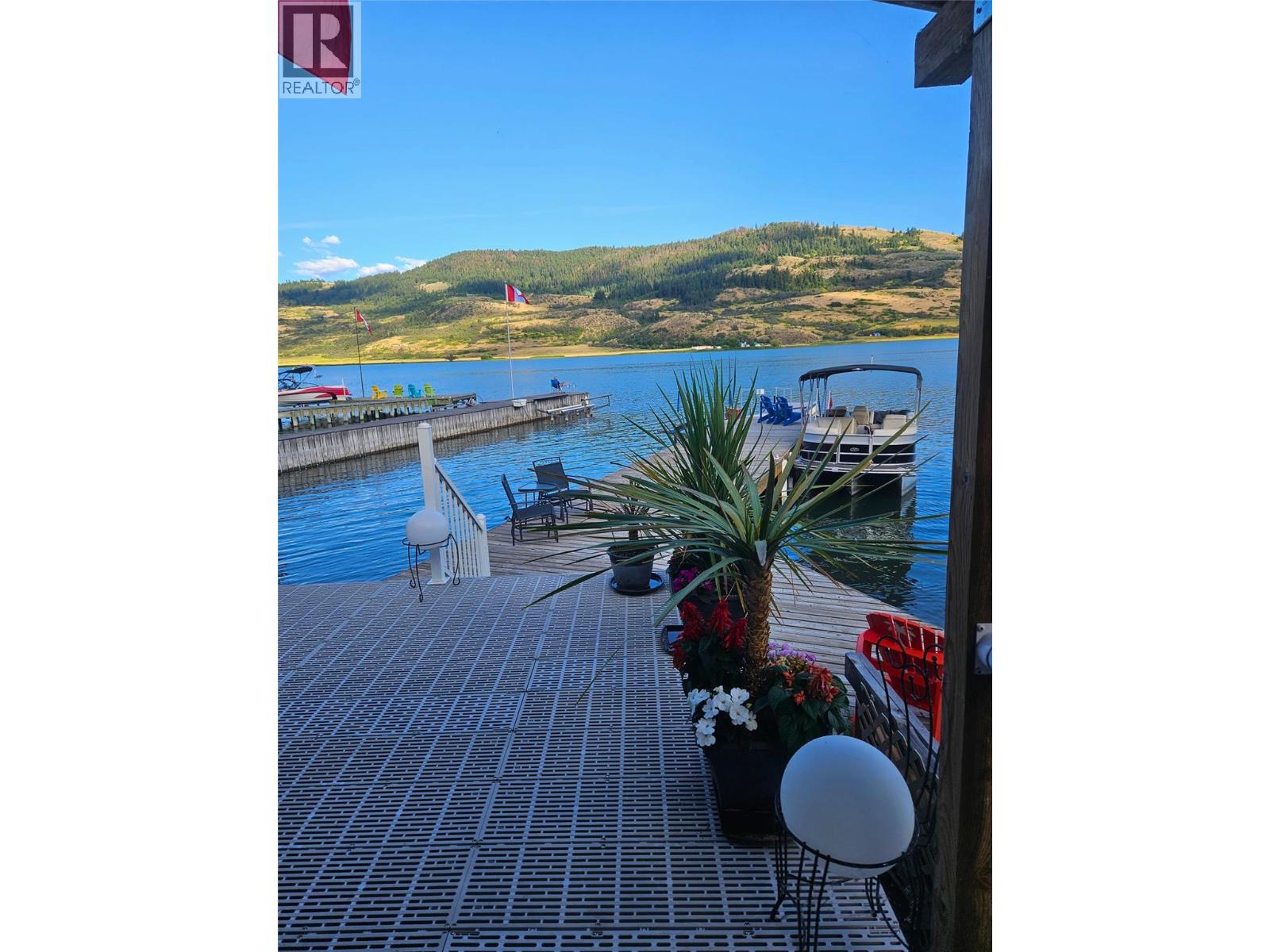 32 Victoria Road, Vernon, British Columbia  V1H 2A9 - Photo 2 - 10377104