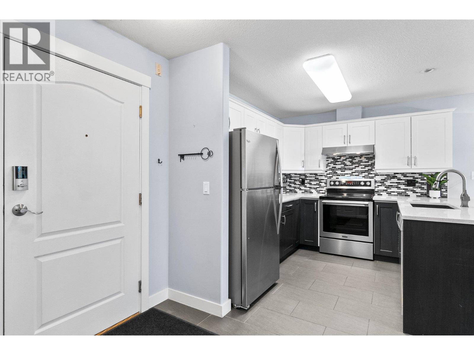 1002 Riverside Avenue Unit# 112, Sicamous, British Columbia  V0E 2V1 - Photo 17 - 10377085