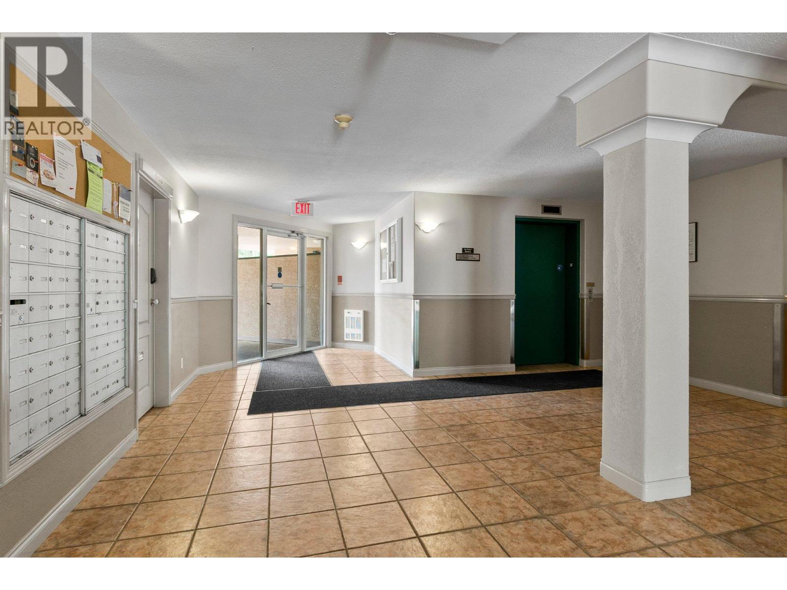 1002 Riverside Avenue Unit# 112, Sicamous, British Columbia  V0E 2V1 - Photo 38 - 10377085