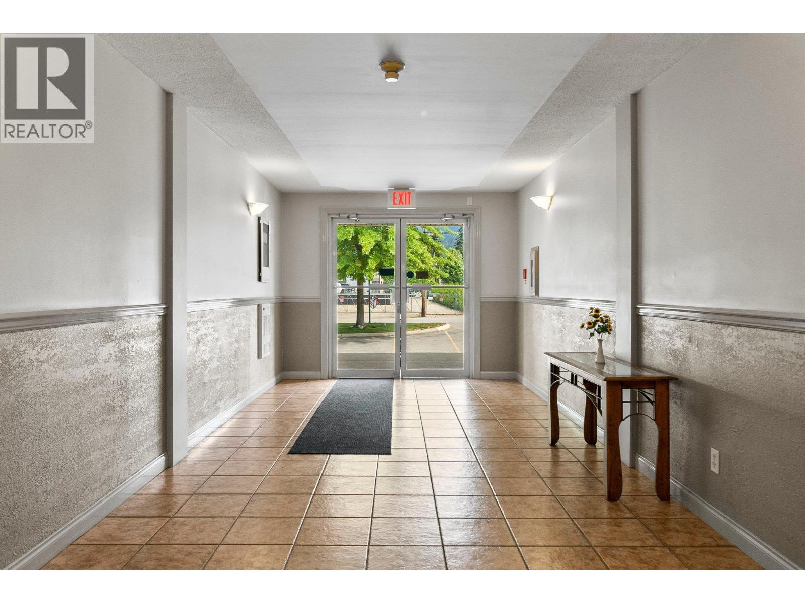 1002 Riverside Avenue Unit# 112, Sicamous, British Columbia  V0E 2V1 - Photo 40 - 10377085