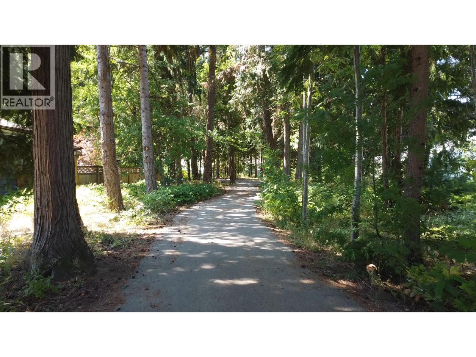 1002 Riverside Avenue Unit# 112, Sicamous, British Columbia  V0E 2V1 - Photo 44 - 10377085