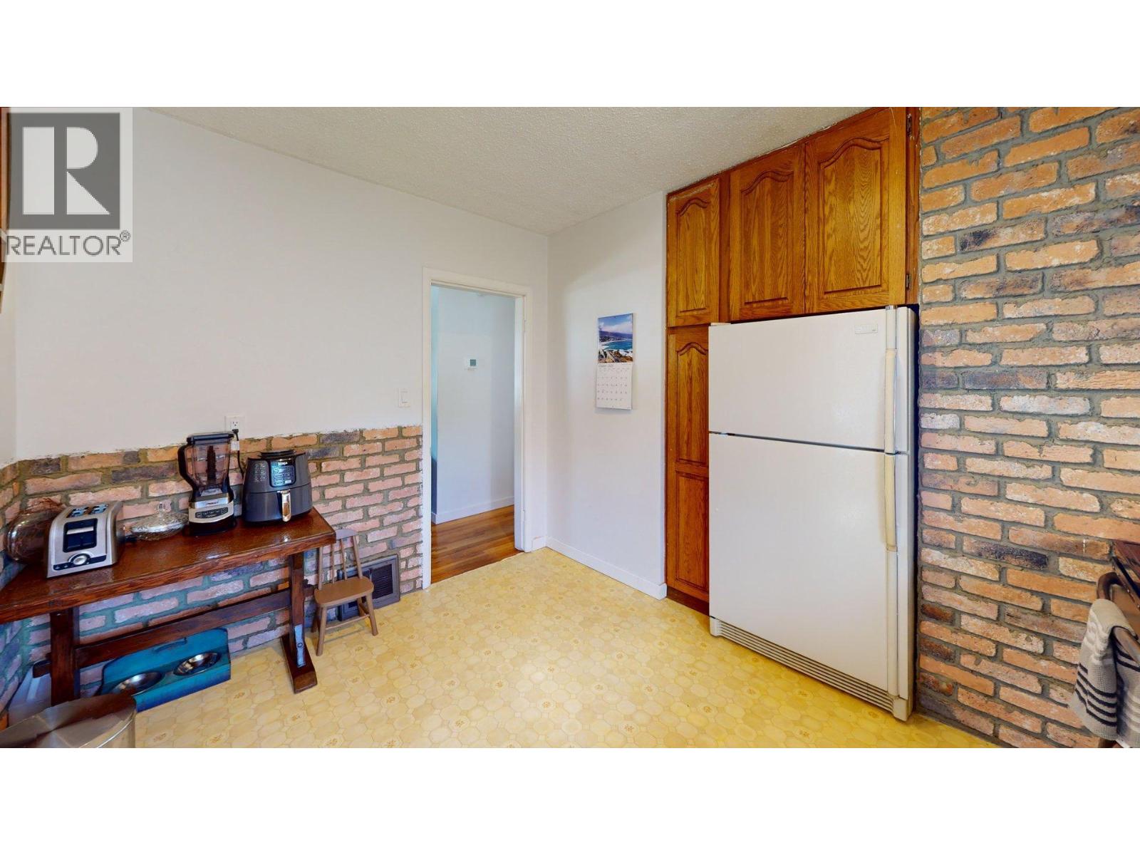 3130 Iris Crescent, Trail, British Columbia  V1R 2Y7 - Photo 14 - 10376790