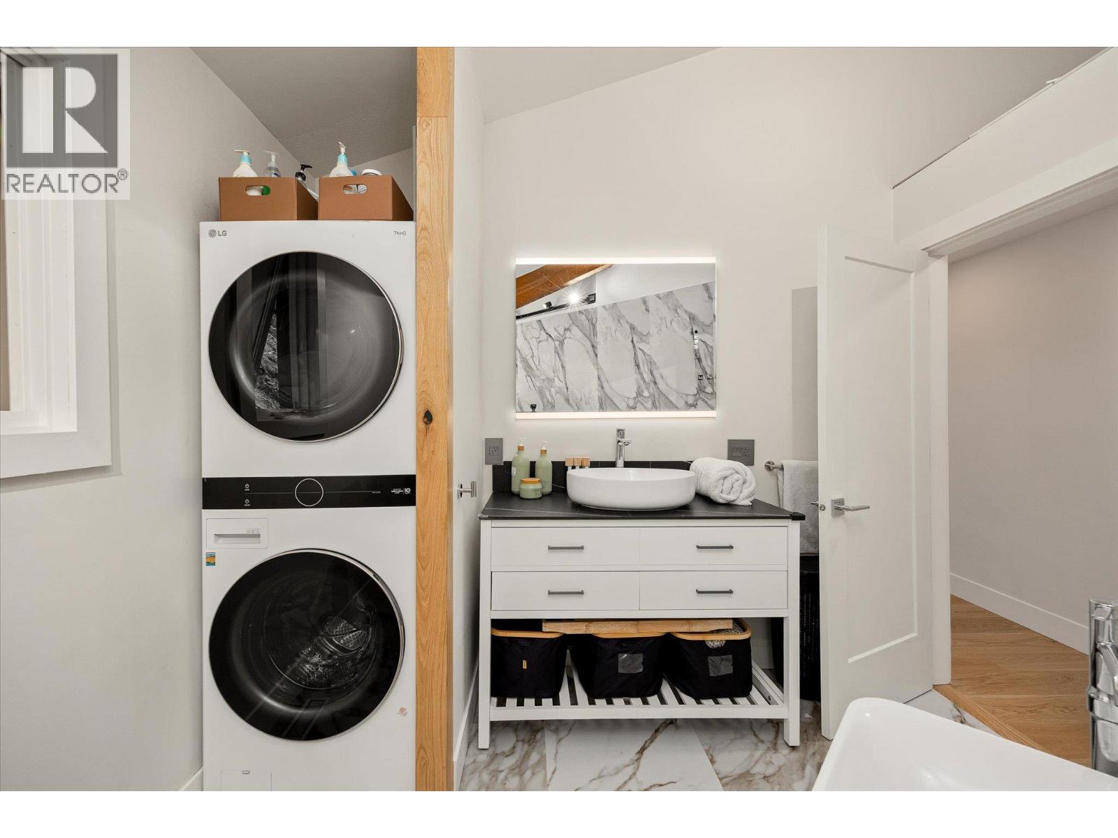 1446 Scott Crescent, West Kelowna, British Columbia  V1Z 2X6 - Photo 38 - 10377110