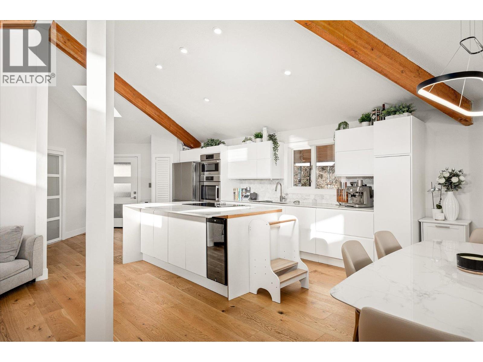 1446 Scott Crescent, West Kelowna, British Columbia  V1Z 2X6 - Photo 8 - 10377110