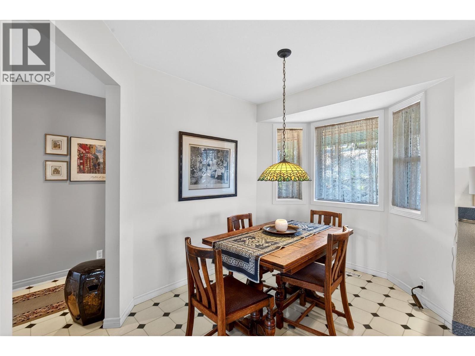 9823 Winview Road, Lake Country, British Columbia  V4V 1L6 - Photo 7 - 10376917