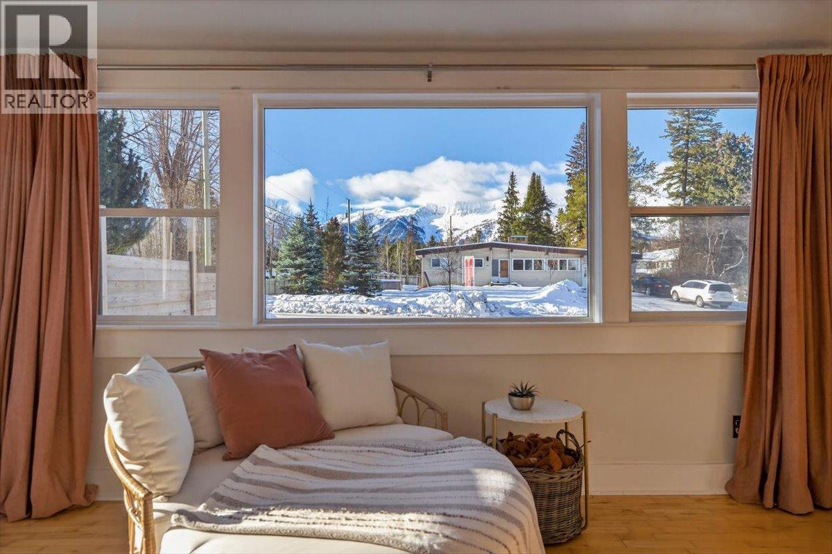 106 1st Street, Fernie, British Columbia  V0B 1M0 - Photo 10 - 10376820