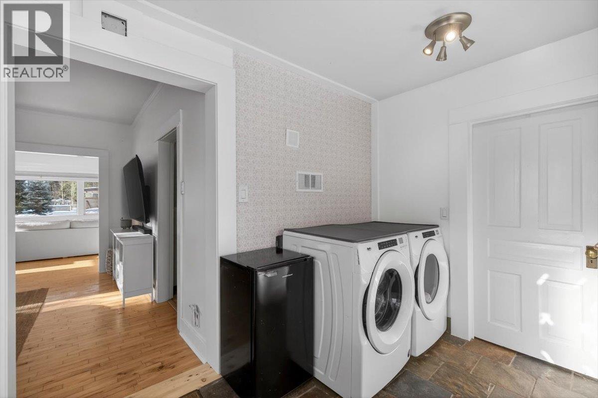 106 1st Street, Fernie, British Columbia  V0B 1M0 - Photo 25 - 10376820