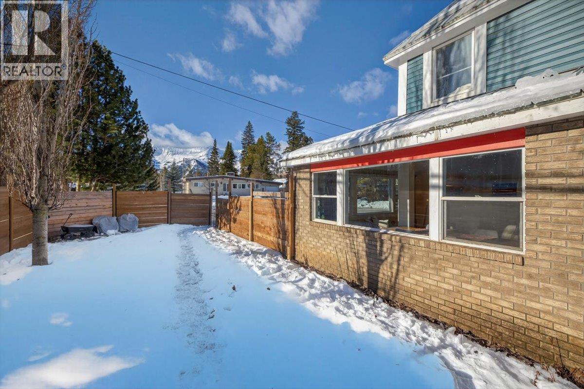 106 1st Street, Fernie, British Columbia  V0B 1M0 - Photo 51 - 10376820