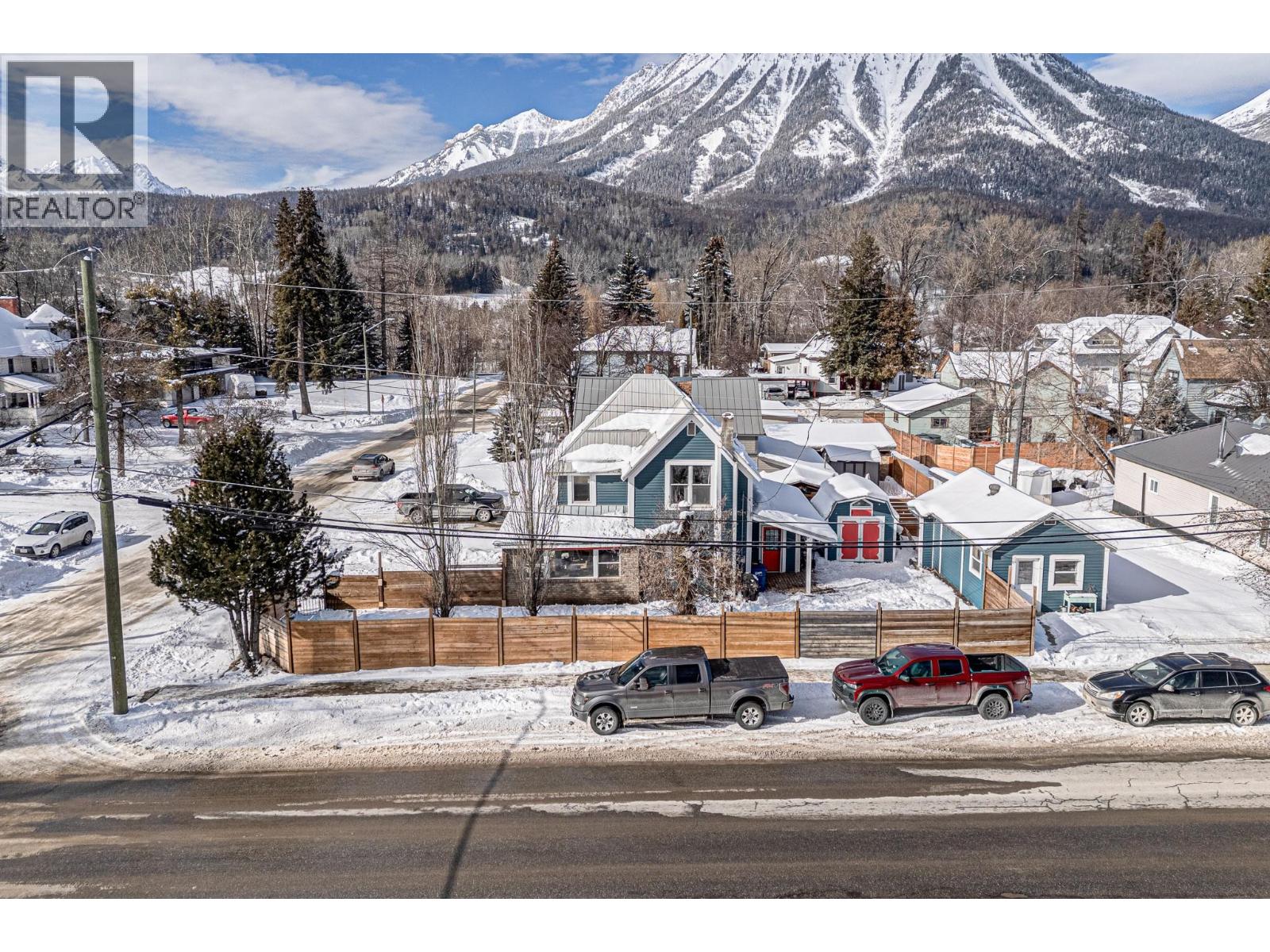 106 1st Street, Fernie, British Columbia  V0B 1M0 - Photo 55 - 10376820