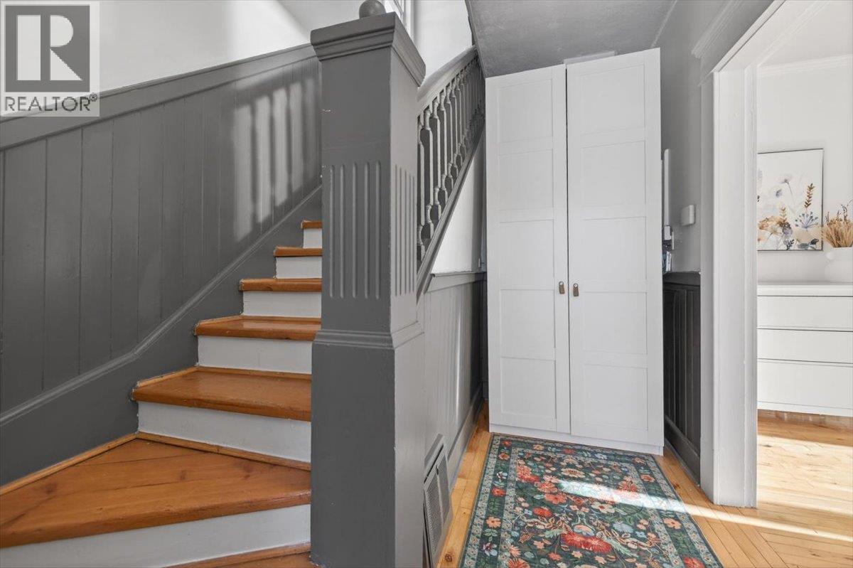 106 1st Street, Fernie, British Columbia  V0B 1M0 - Photo 6 - 10376820