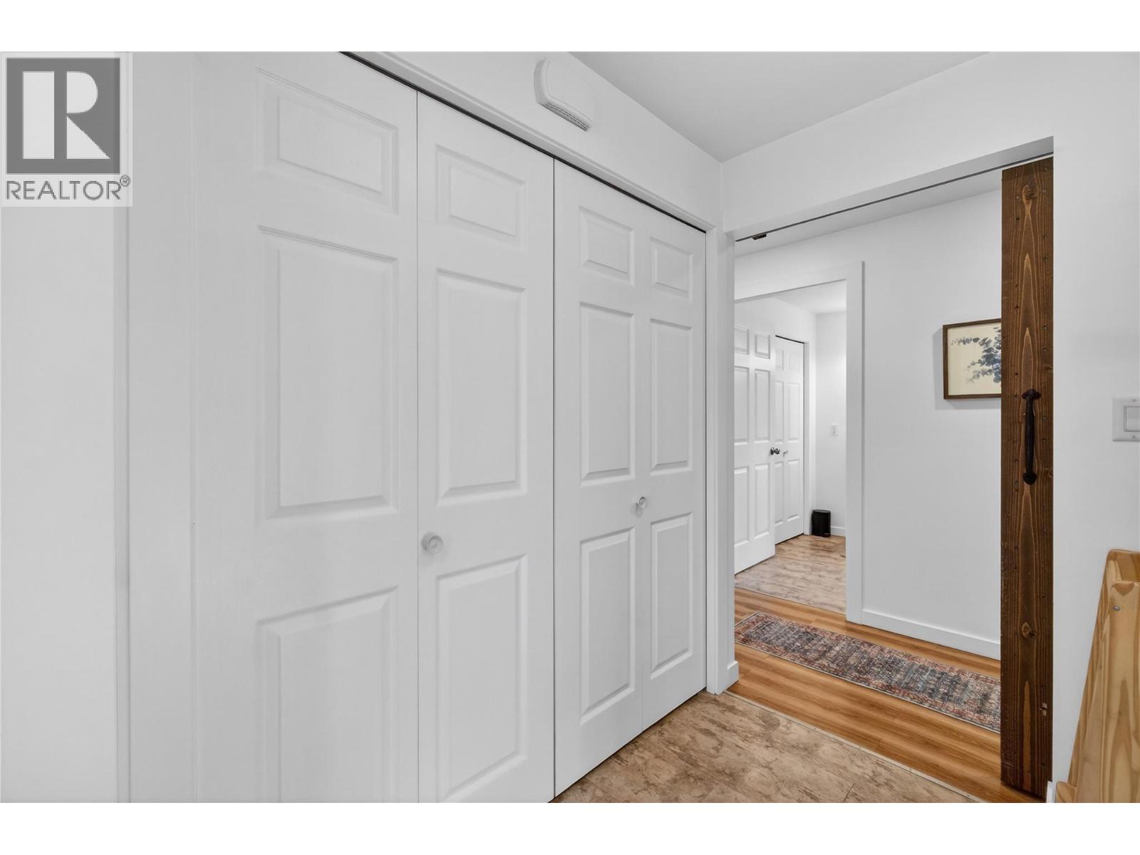 671 1 Avenue Se, Salmon Arm, British Columbia  V1E 1G7 - Photo 25 - 10376943