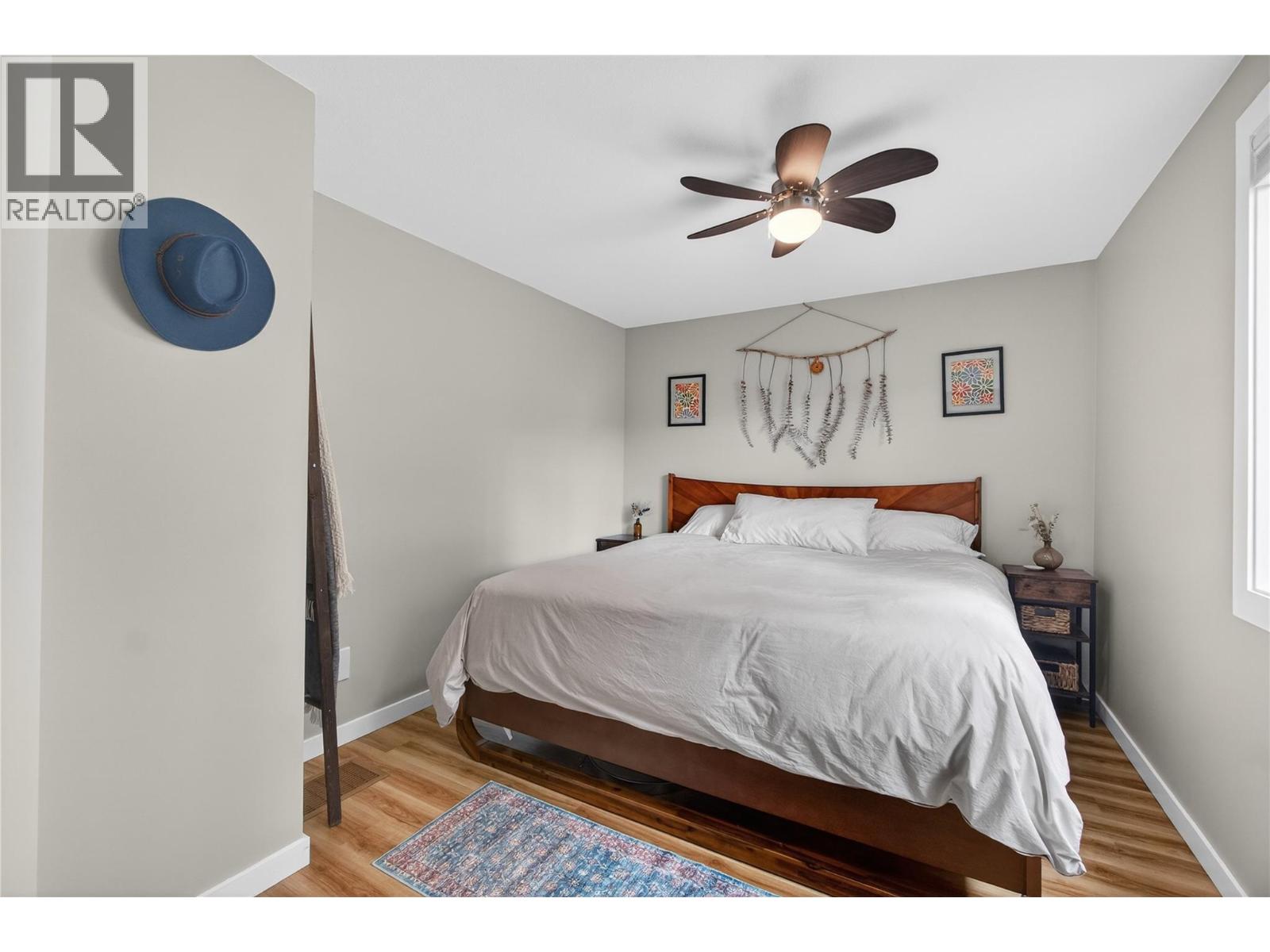 671 1 Avenue Se, Salmon Arm, British Columbia  V1E 1G7 - Photo 27 - 10376943