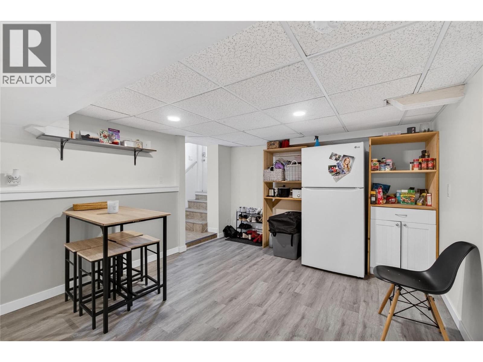 671 1 Avenue Se, Salmon Arm, British Columbia  V1E 1G7 - Photo 41 - 10376943