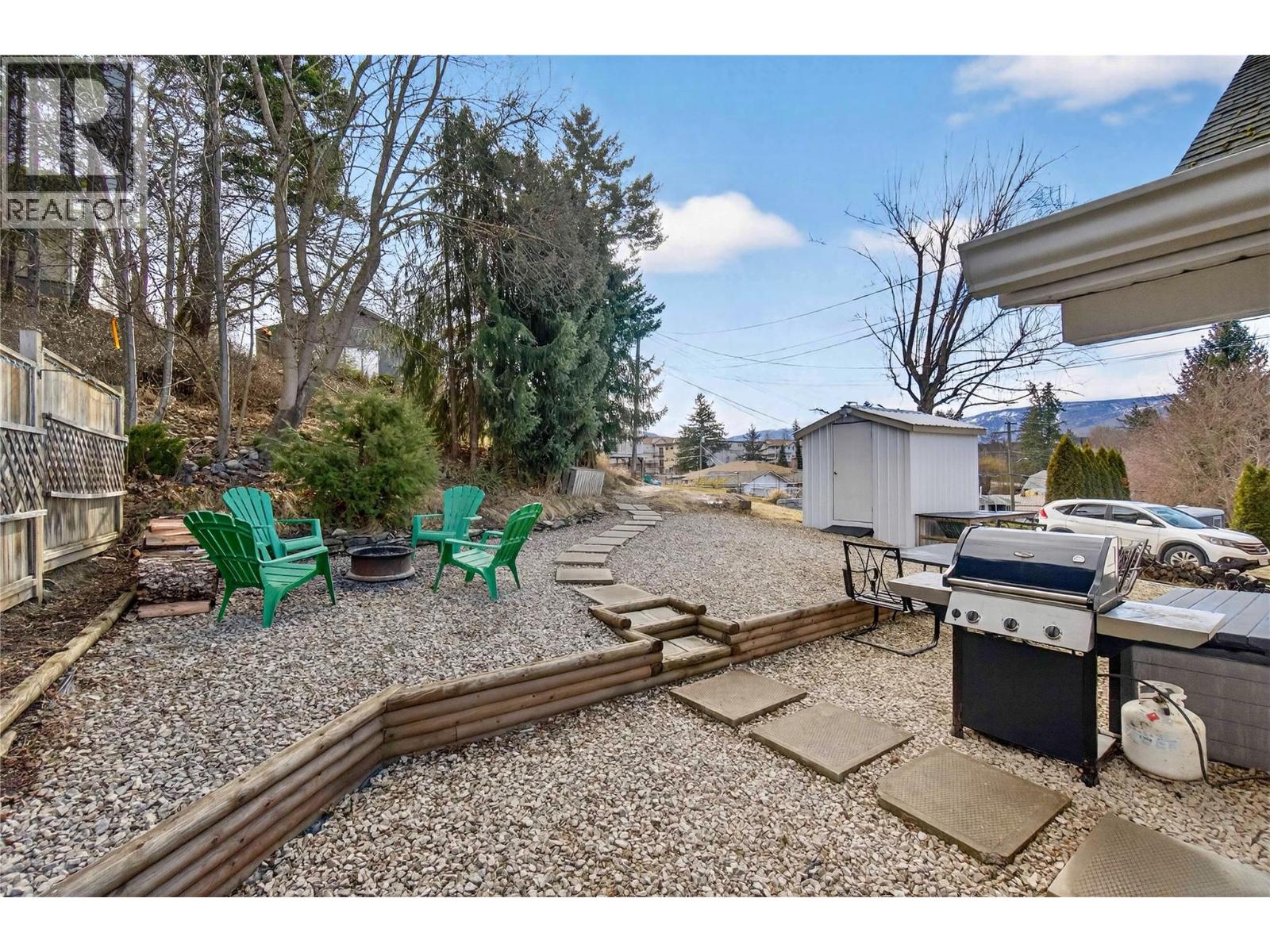 671 1 Avenue Se, Salmon Arm, British Columbia  V1E 1G7 - Photo 47 - 10376943