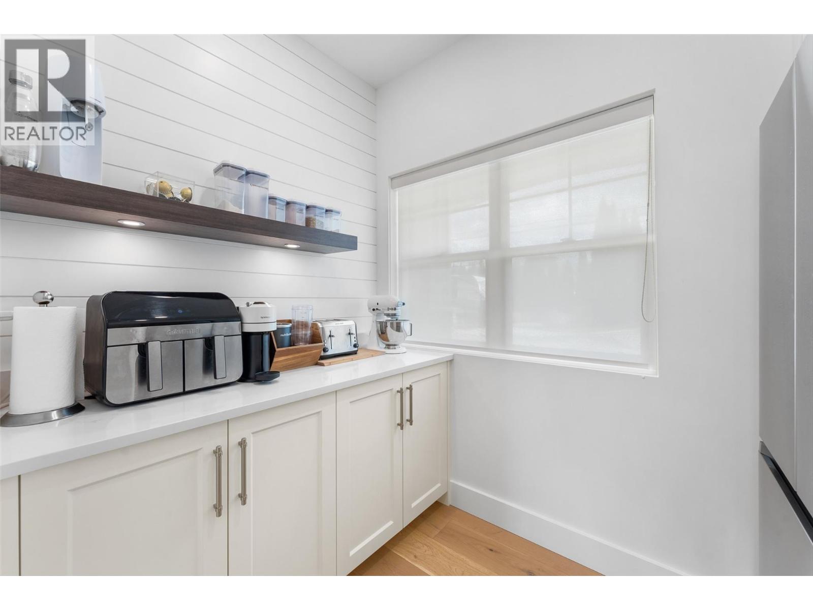 3558 Spiers Road, Kelowna, British Columbia  V1W 4A8 - Photo 27 - 10376926