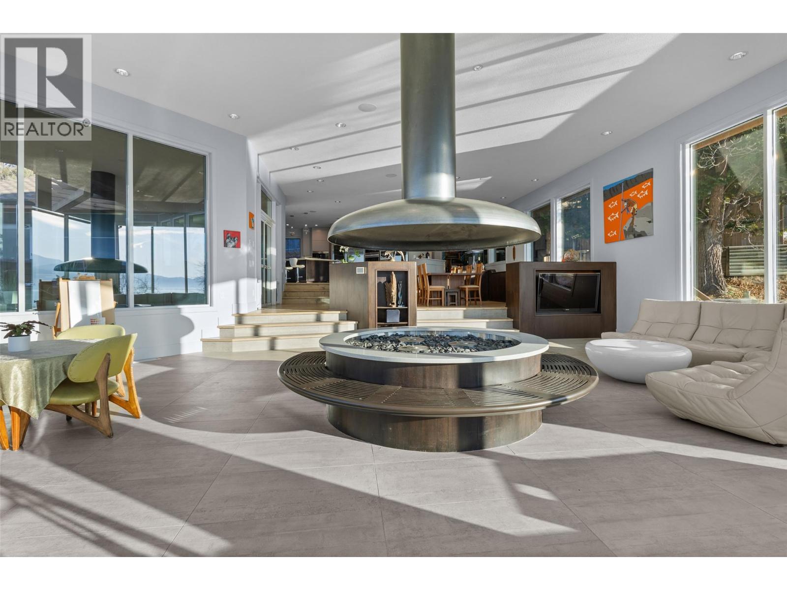 2100 Dewdney Road, Kelowna, British Columbia  V1V 2C3 - Photo 21 - 10374970