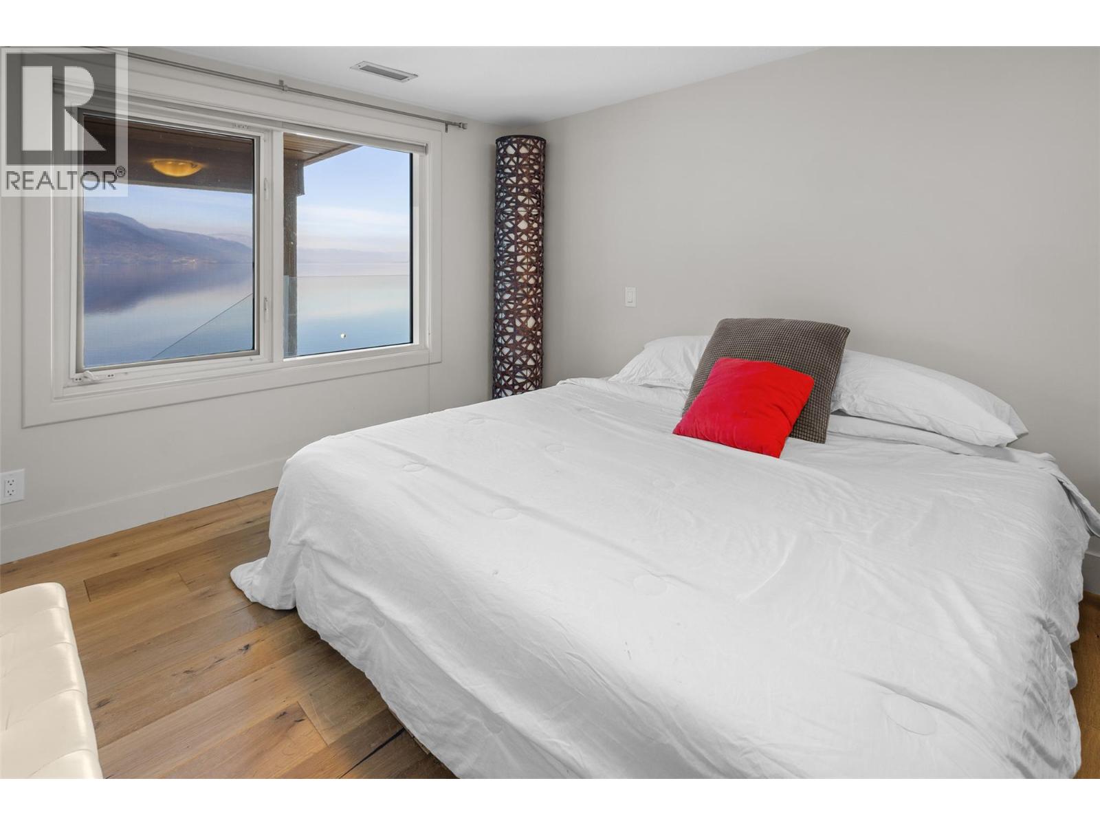 2100 Dewdney Road, Kelowna, British Columbia  V1V 2C3 - Photo 43 - 10374970