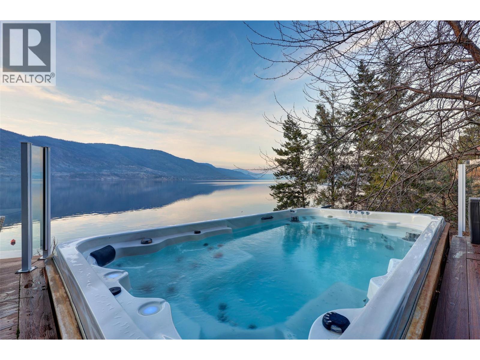 2100 Dewdney Road, Kelowna, British Columbia  V1V 2C3 - Photo 60 - 10374970