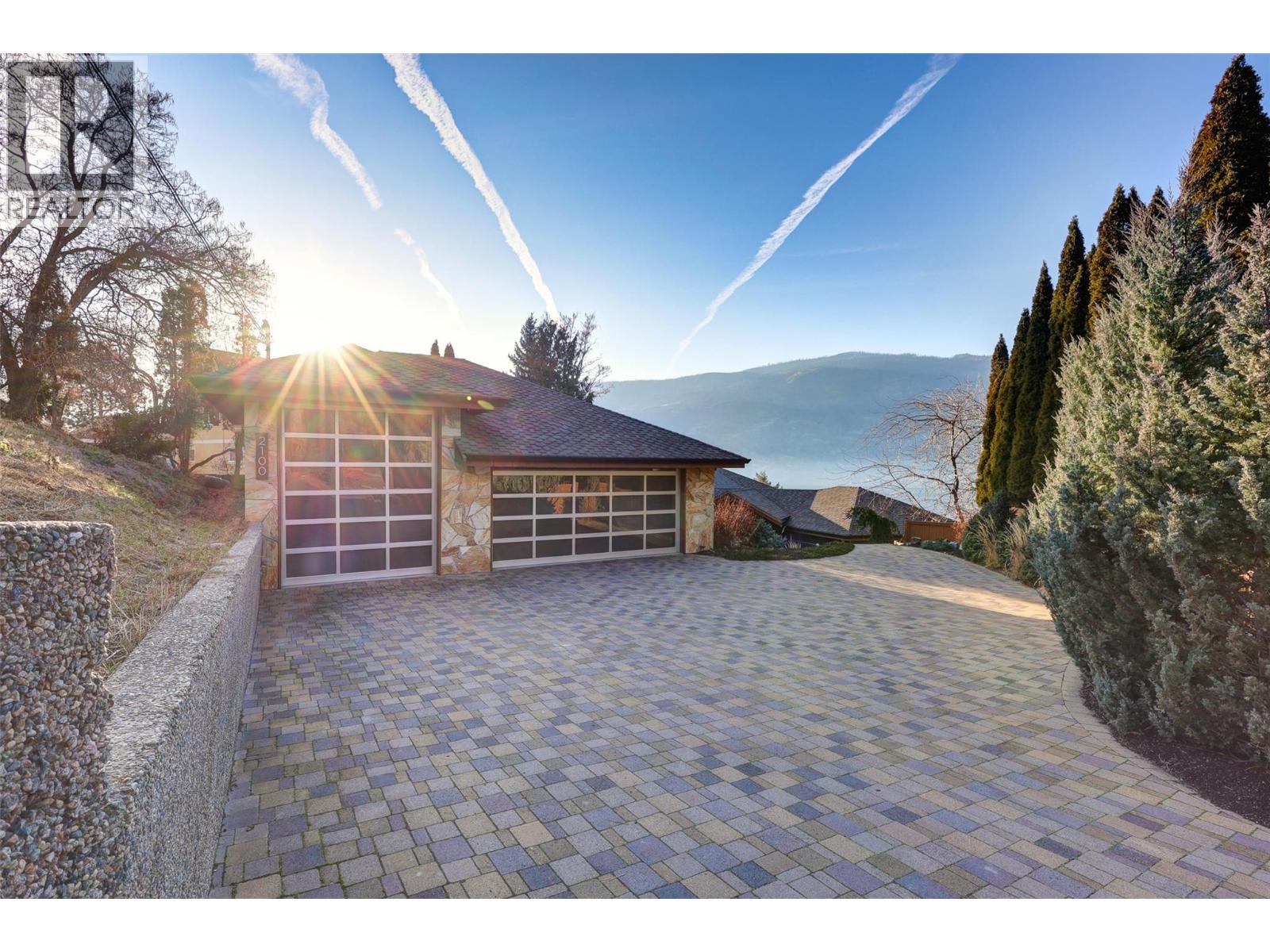 2100 Dewdney Road, Kelowna, British Columbia  V1V 2C3 - Photo 72 - 10374970
